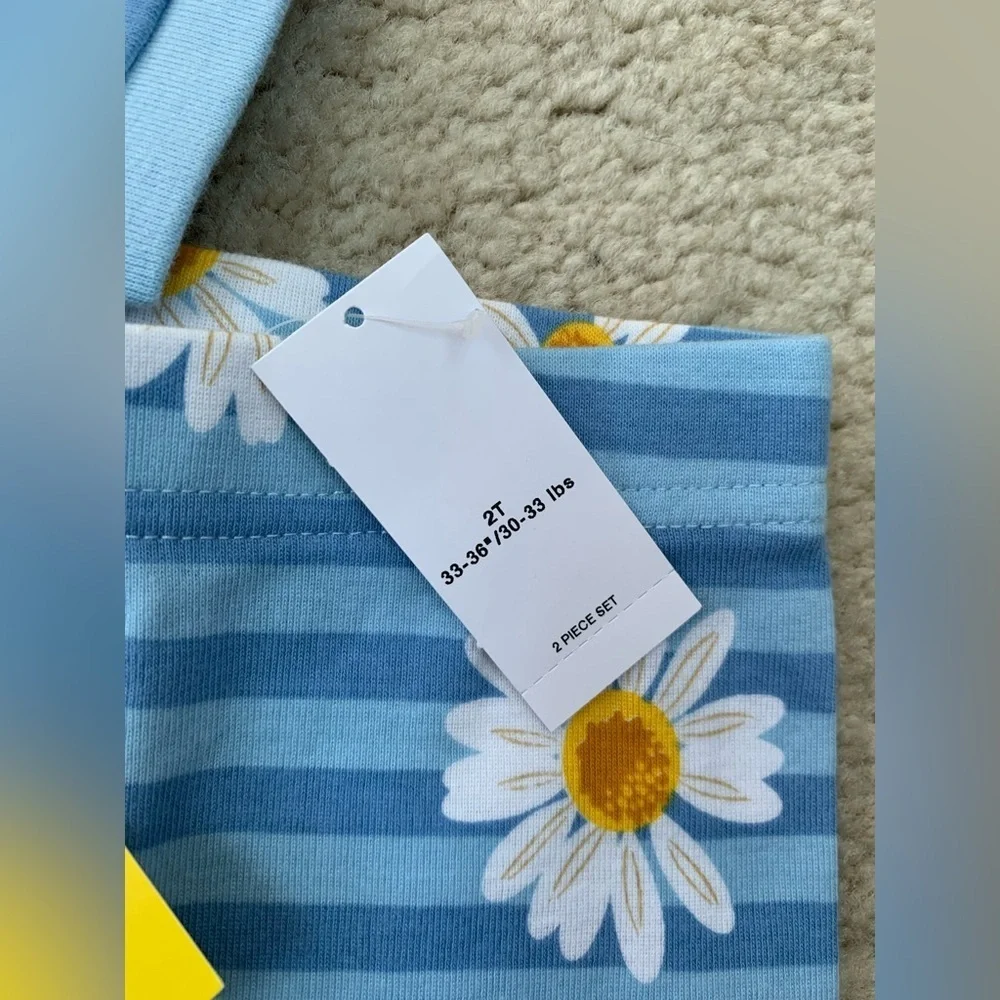 Old Navy NWT Size 2T Daisy Pajamas Set